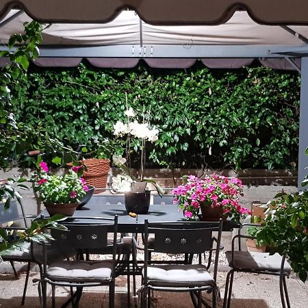 Affittacamere Zona Caserma-Stazione Φολίνιο Εξωτερικό φωτογραφία